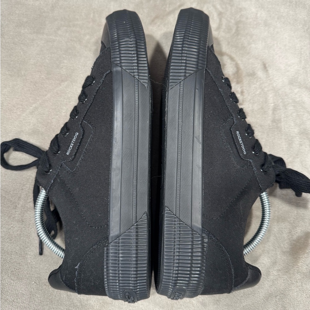 Rocket Dog Black Low-Top Canvas Sneakers - Picture 9 of 11